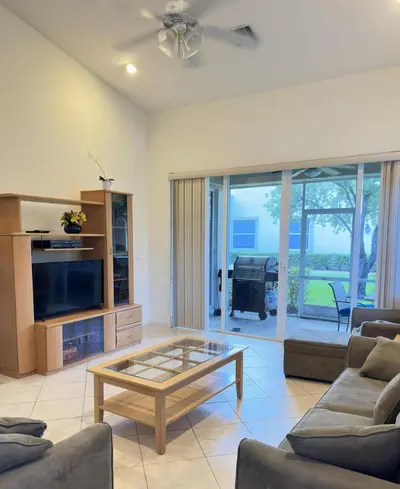 8125 MULLIGAN Circle, Port St. Lucie – Townhouse for rent