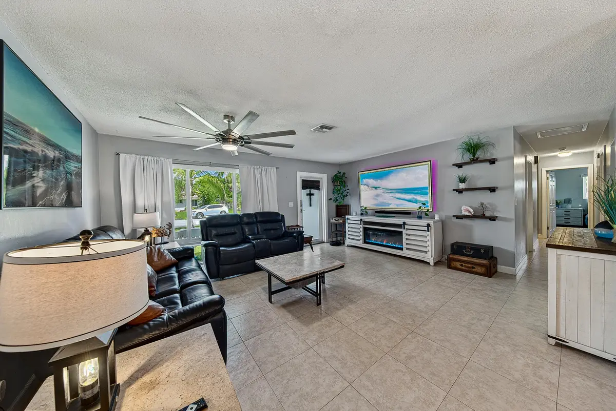 daigle-23 at 1419 SE 1ST Way, Deerfield Beach