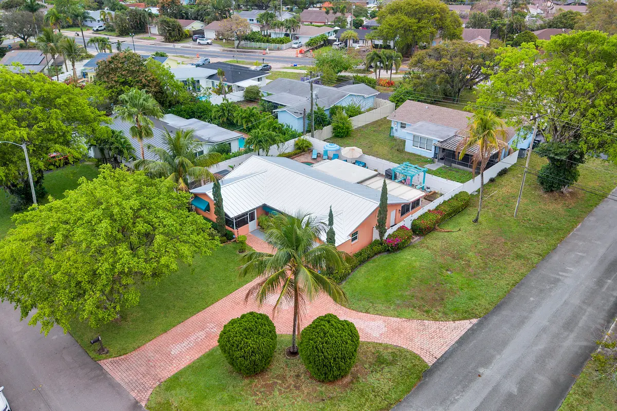 Corner View at 661 Eagle Circle, Delray Beach