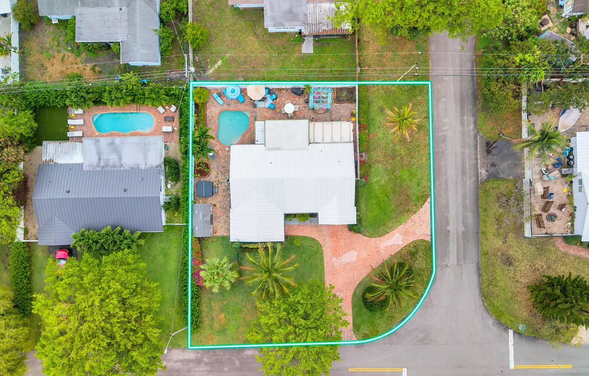 Corner Lot at 661 Eagle Circle, Delray Beach