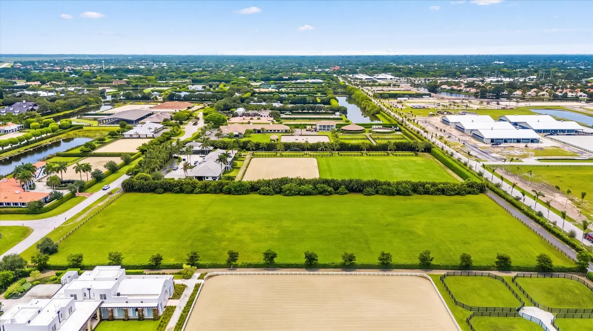 . at 3758 Grand Prix Farms Drive, Wellington