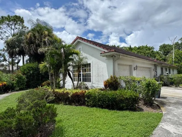 IMG_4046 at 18554 SE OLD TRAIL Drive, Jupiter