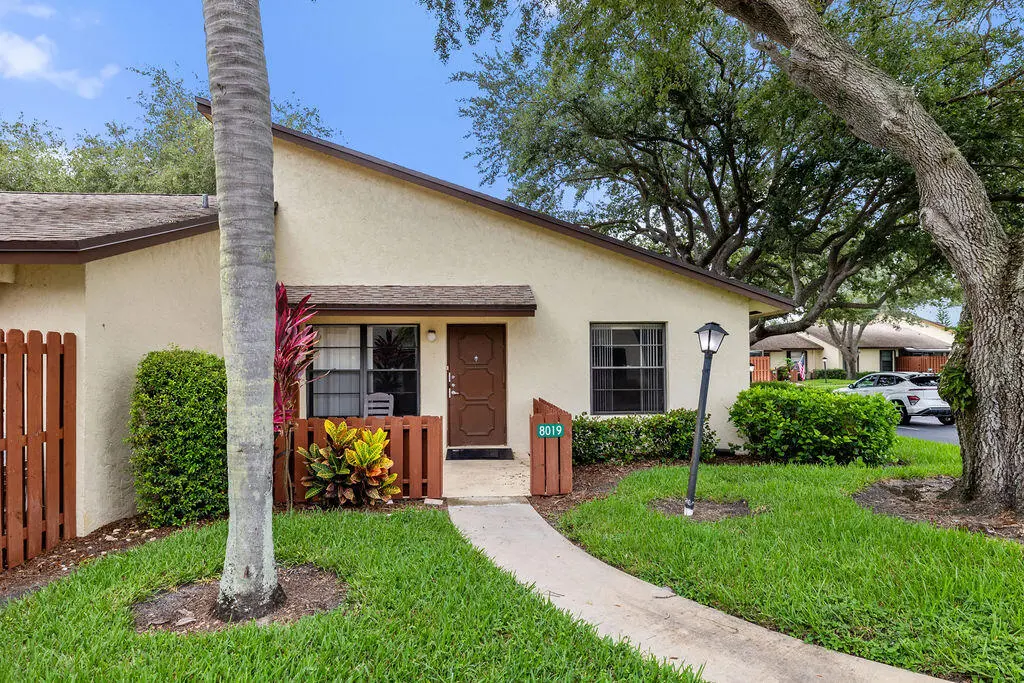 428A9048 at 8019 SE Villa Circle, Hobe Sound