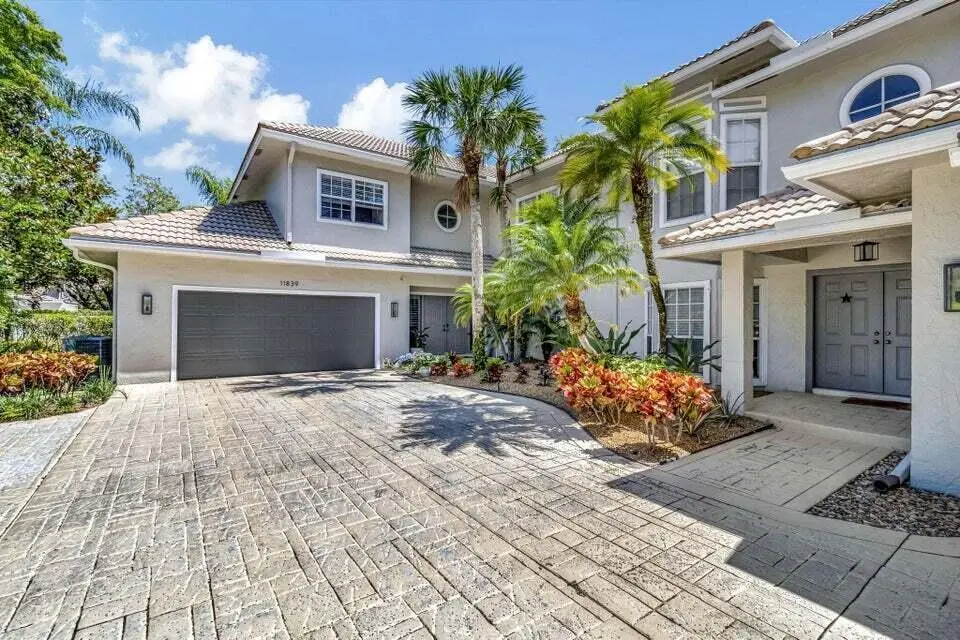 PWfront at 11839 PEBBLEWOOD Drive, Wellington