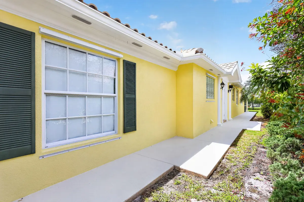 4-web-or-mls-5P1A4318 at 12140 SW ELSINORE Drive, Port St. Lucie
