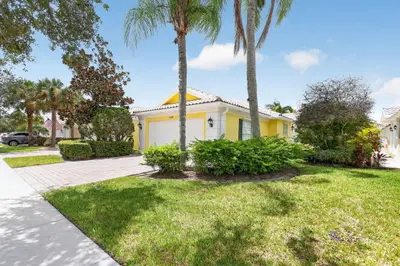 12140 SW ELSINORE Drive, Port St. Lucie – sold