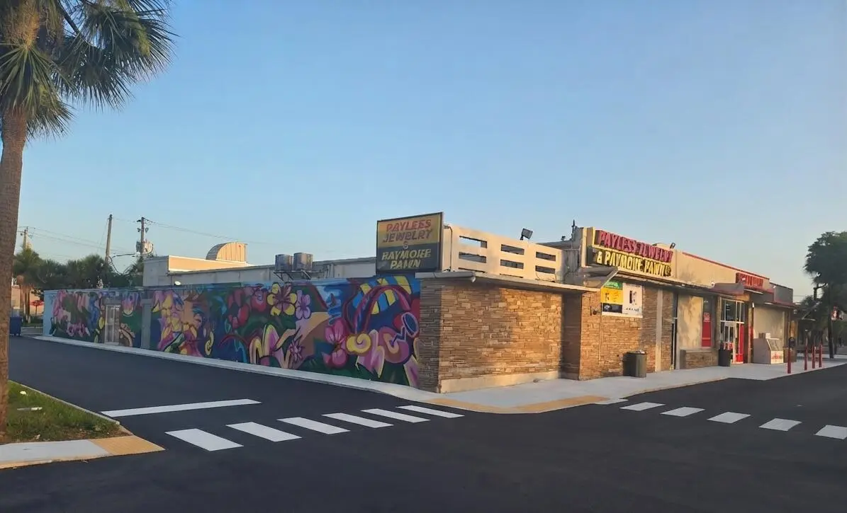Exterior at 945 W SUNRISE Boulevard 945, Fort Lauderdale