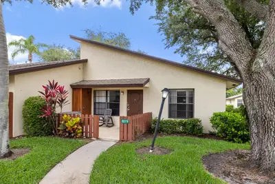 8019 SE Villa Circle, Hobe Sound – Villa for rent