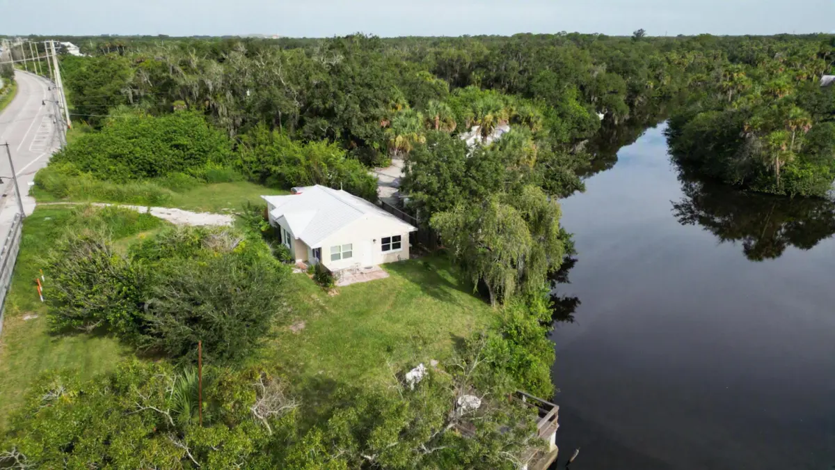 DJI_0003 at 1764 W MIDWAY, Fort Pierce