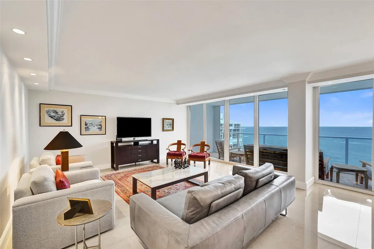 Photo 2 at 4300 N Ocean Boulevard PHB, Fort Lauderdale