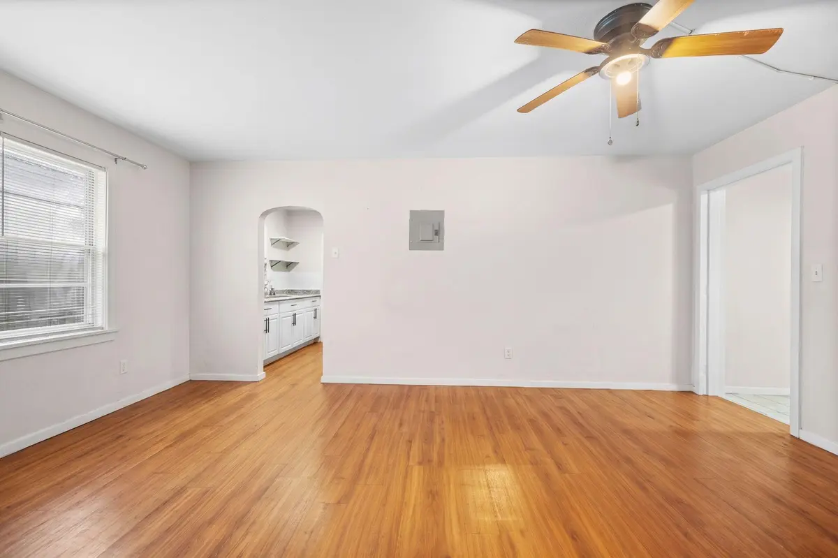 11-web-or-mls-A7R08632 copy at 1602 S 17th Avenue 1-3, Hollywood