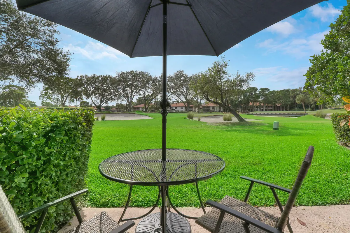 Perfect! at 820 Club Drive, Palm Beach Gardens