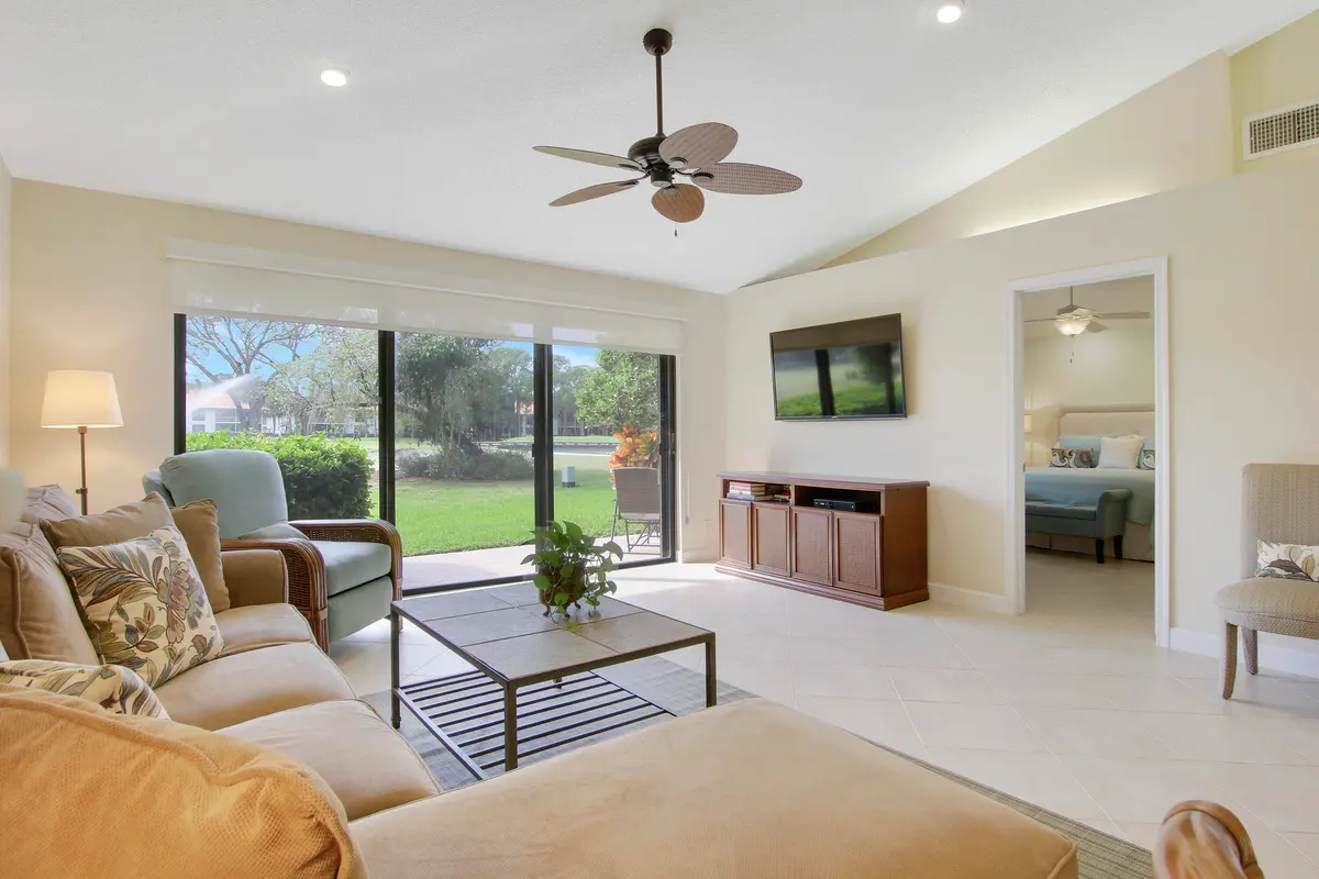 Open and Airy. at 820 Club Drive, Palm Beach Gardens