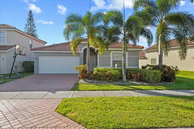 3689 MIRAMONTES Circle, Wellington – Single Family Residence for rent