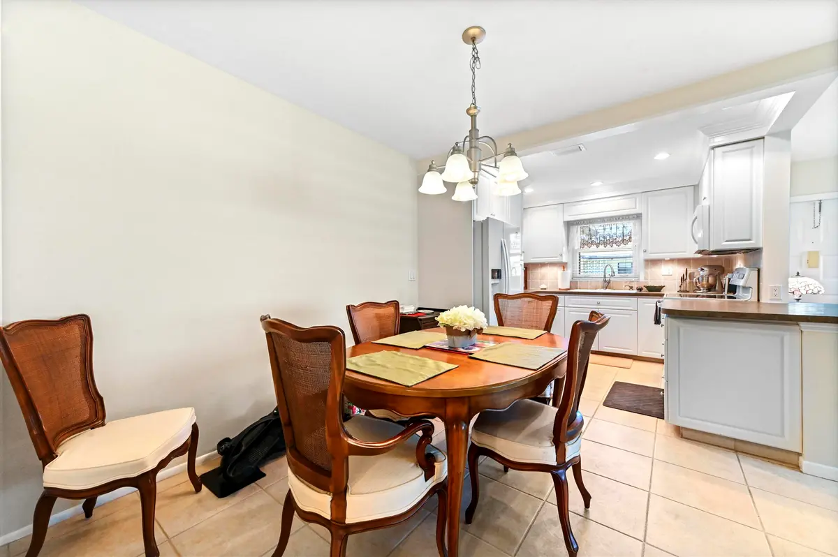 09 Dining room 01 at 14080 Nesting Way A, Delray Beach