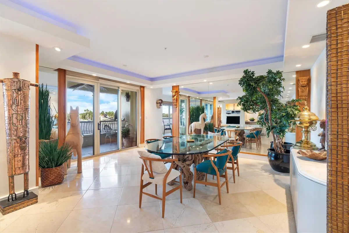 Photo 8 at 209 N BIRCH Road 401, Fort Lauderdale