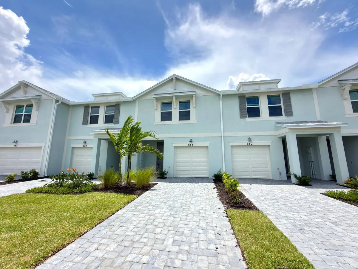 654 Salisbury Cir. (3) at 654 Salisbury Circle, Fort Pierce