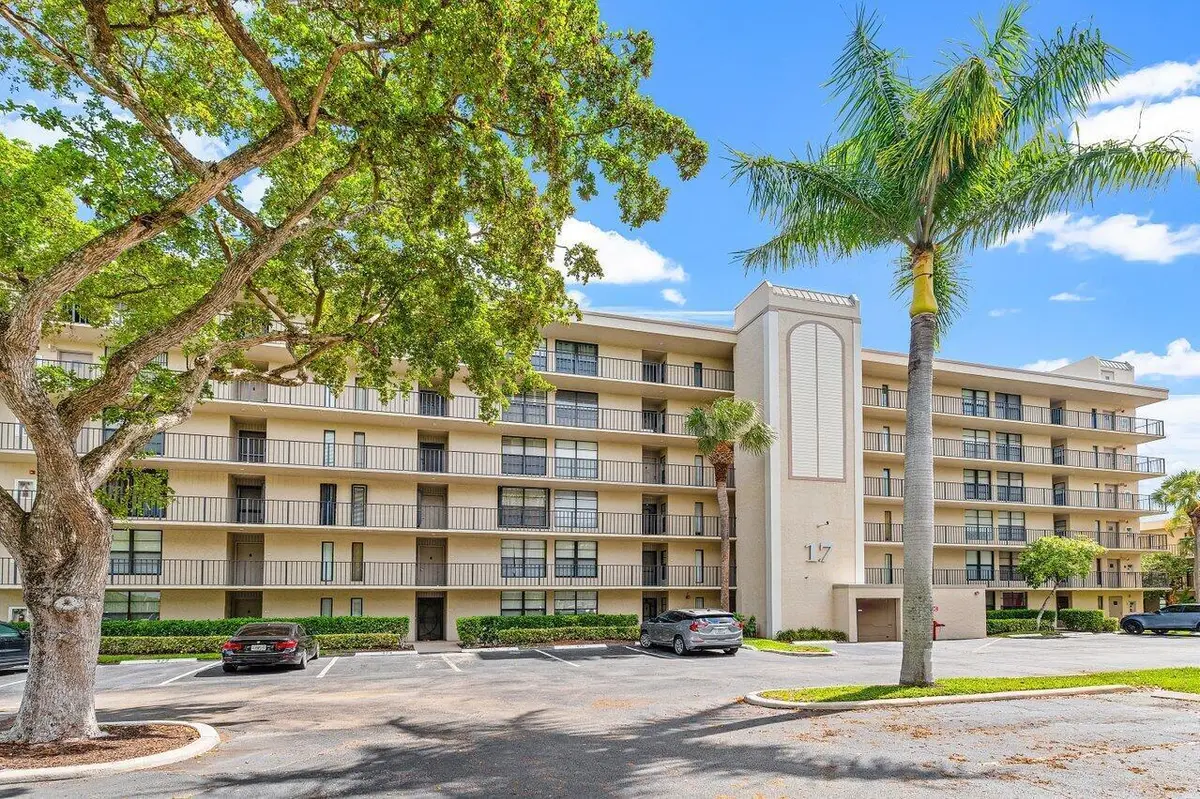 001-17RoyalPalmWay-1050-BocaRaton-FL-334 at 17 ROYAL PALM Way 105, Boca Raton