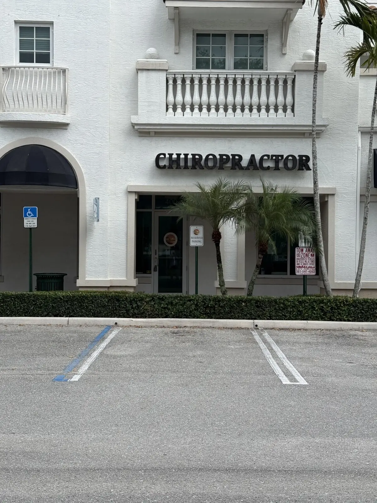 1750 N.CONG # 400 front 5.5.26 at 1750 N Congress Avenue 402, West Palm Beach