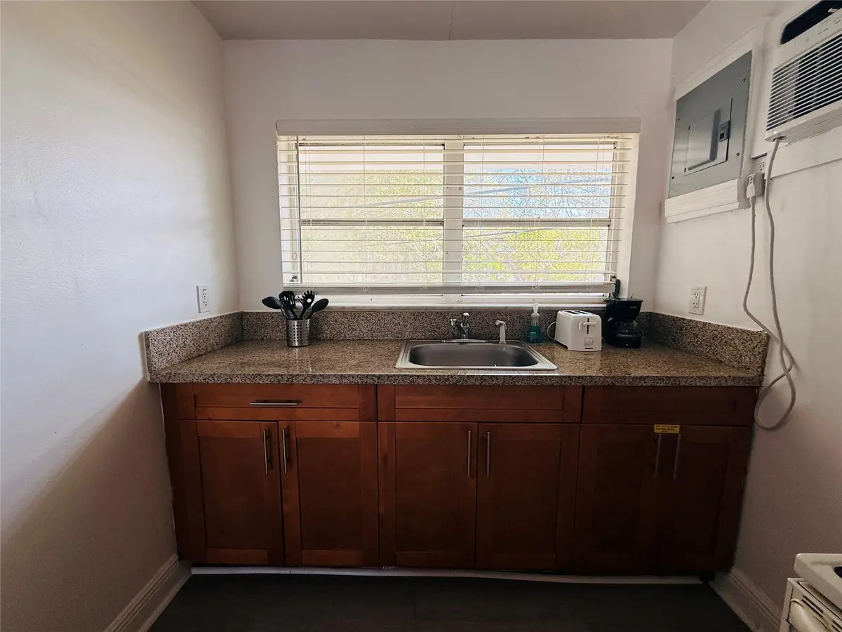 Photo 9 at 3226 NE 12TH Street 10, Pompano Beach