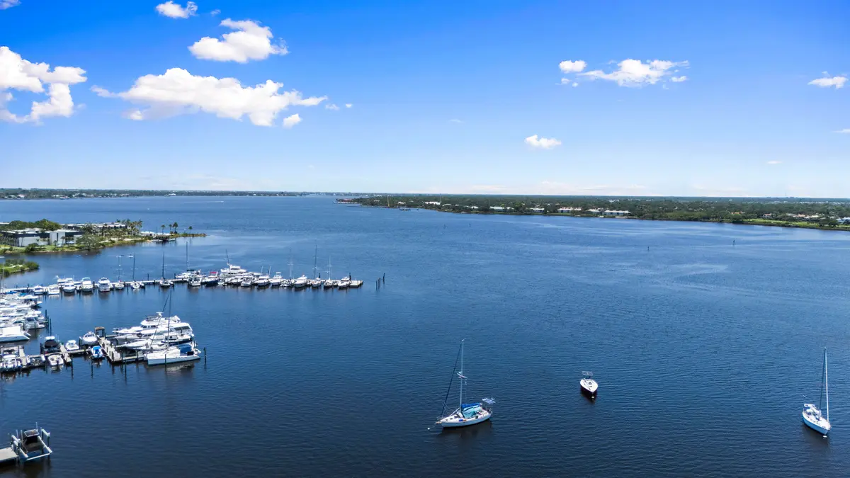 90-print-DJI_20260715114508_0068_D at 3316 SE RIVER VISTA Court, Port St. Lucie