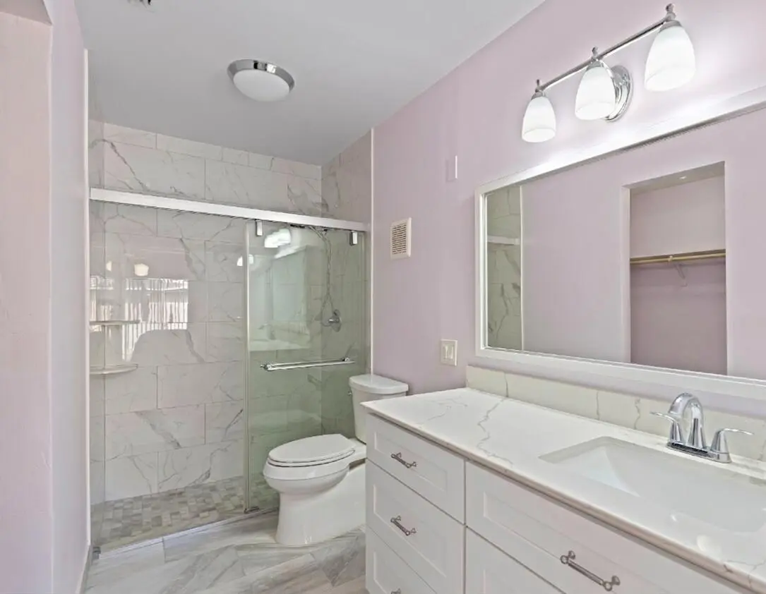 9 Danby Place Primary Bathroom at 9 Danby Place, Boynton Beach
