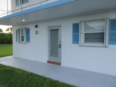 1115 LAKE Terrace 107, Boynton Beach – Condominium for sale
