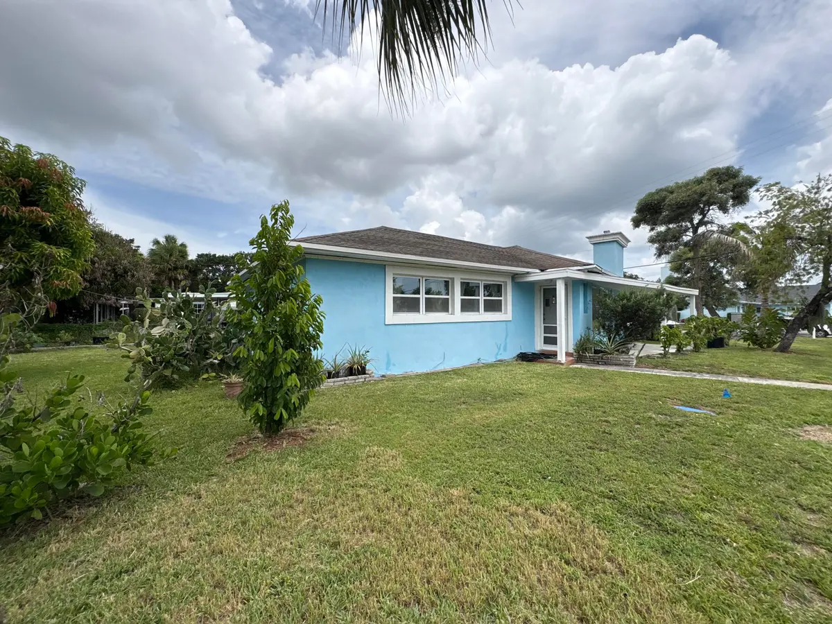 IMG_2144 at 1001 Sunrise Boulevard, Fort Pierce