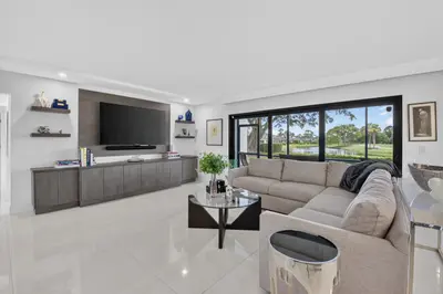 7809 Lakeside Boulevard G205, Boca Raton – sold