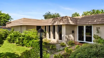 6207 JACARANDA Circle, Tamarac – sold