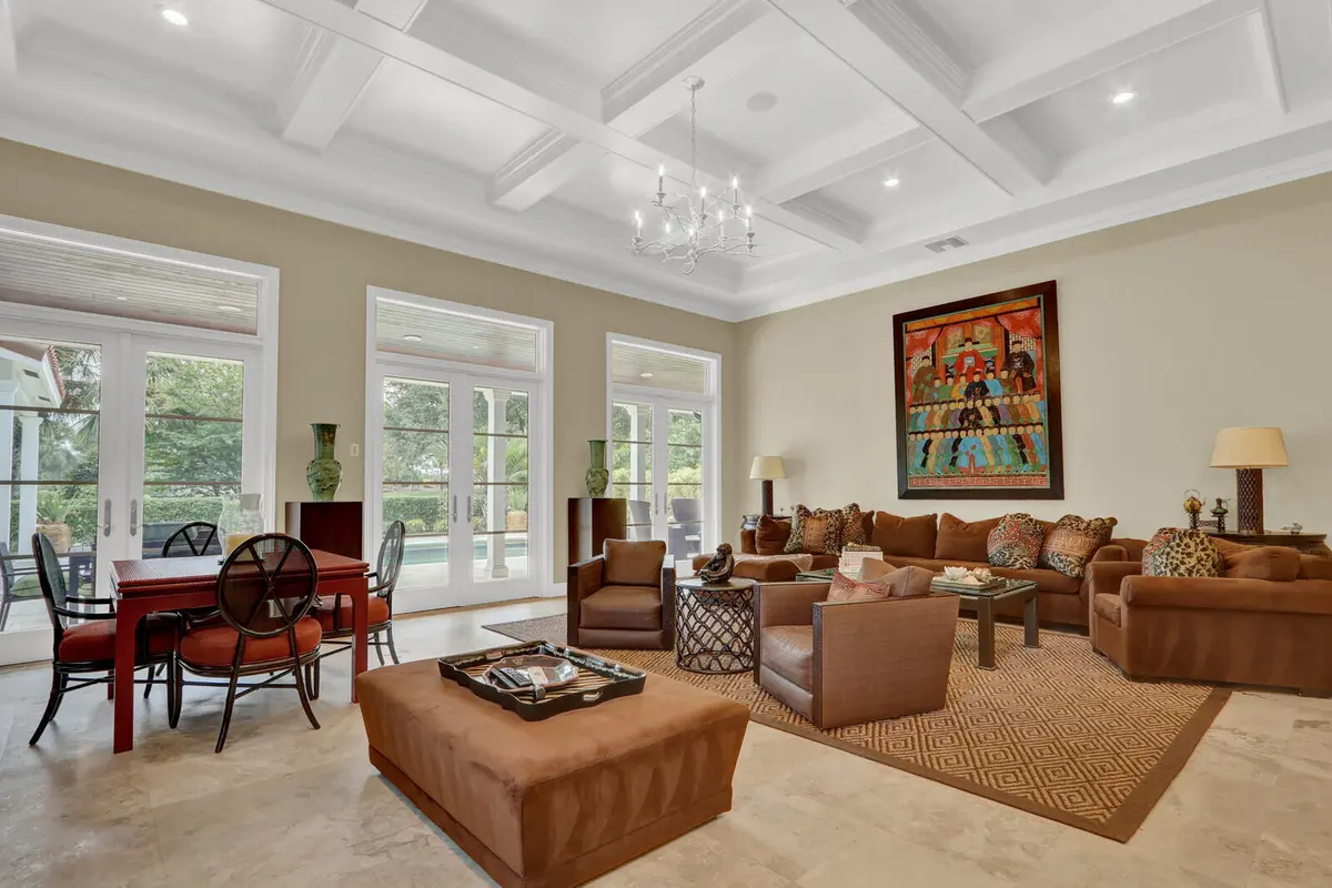 11_Image_11_mls at 13620 Verde Drive, Palm Beach Gardens