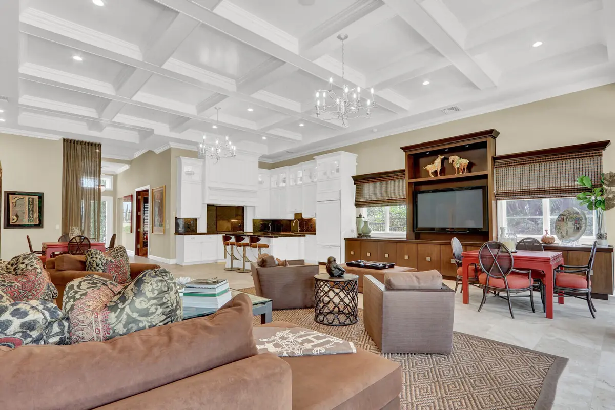 12_Image_12_mls at 13620 Verde Drive, Palm Beach Gardens