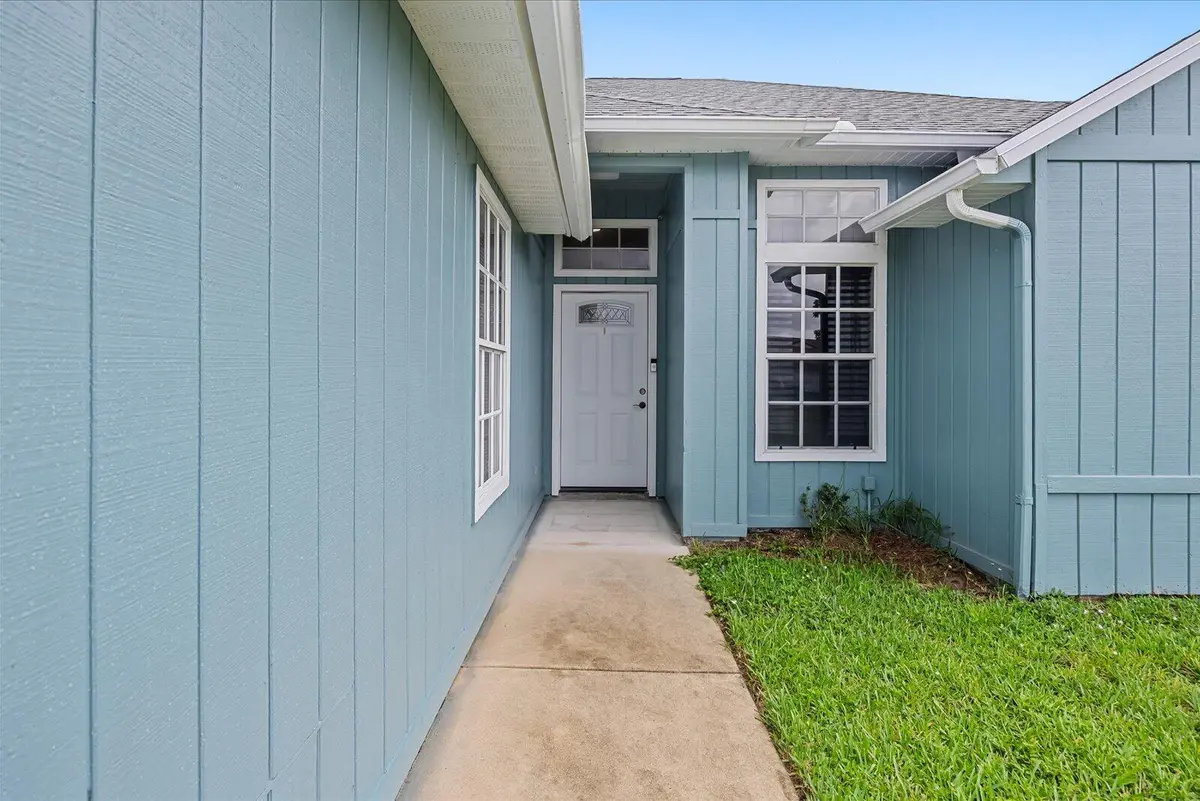 03-fern in-32 at 2388 SW FERN Circle, Port St. Lucie
