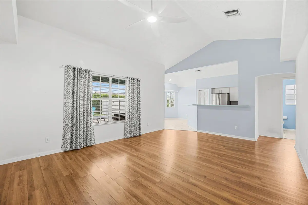 07-fern in-17 at 2388 SW FERN Circle, Port St. Lucie