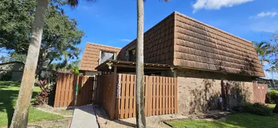 11865 SW 11th Court, Davie – Townhouse for rent