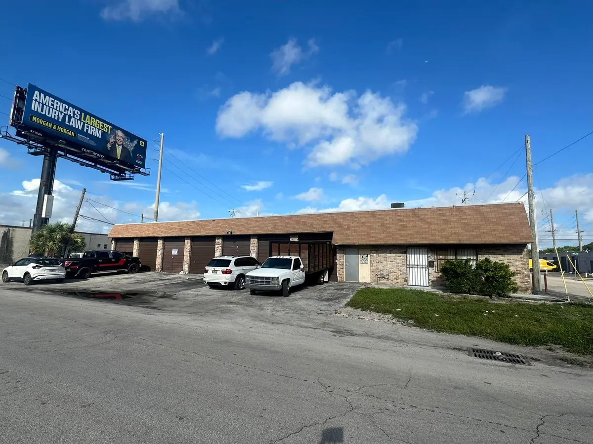IMG_3175 at 4493 NW 8TH Avenue 4, Oakland Park