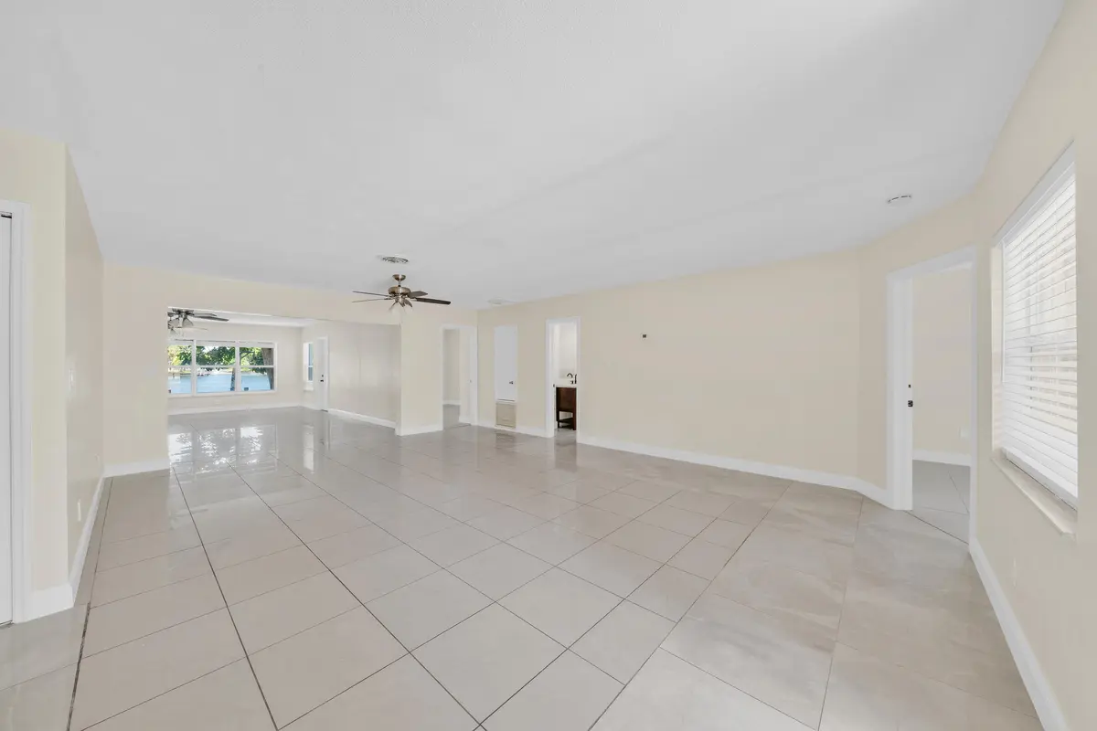 4 Entrance at 4921 NW 39TH Street, Lauderdale Lakes