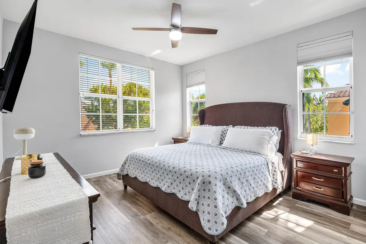 Primary Suite at 11780 St Andrews Place Unit 304, Wellington