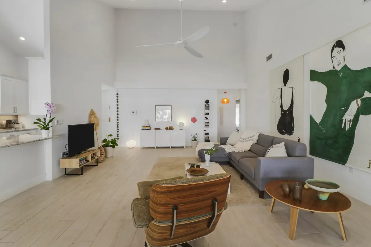 Living Area at 125 Harbourside Circle, Jupiter