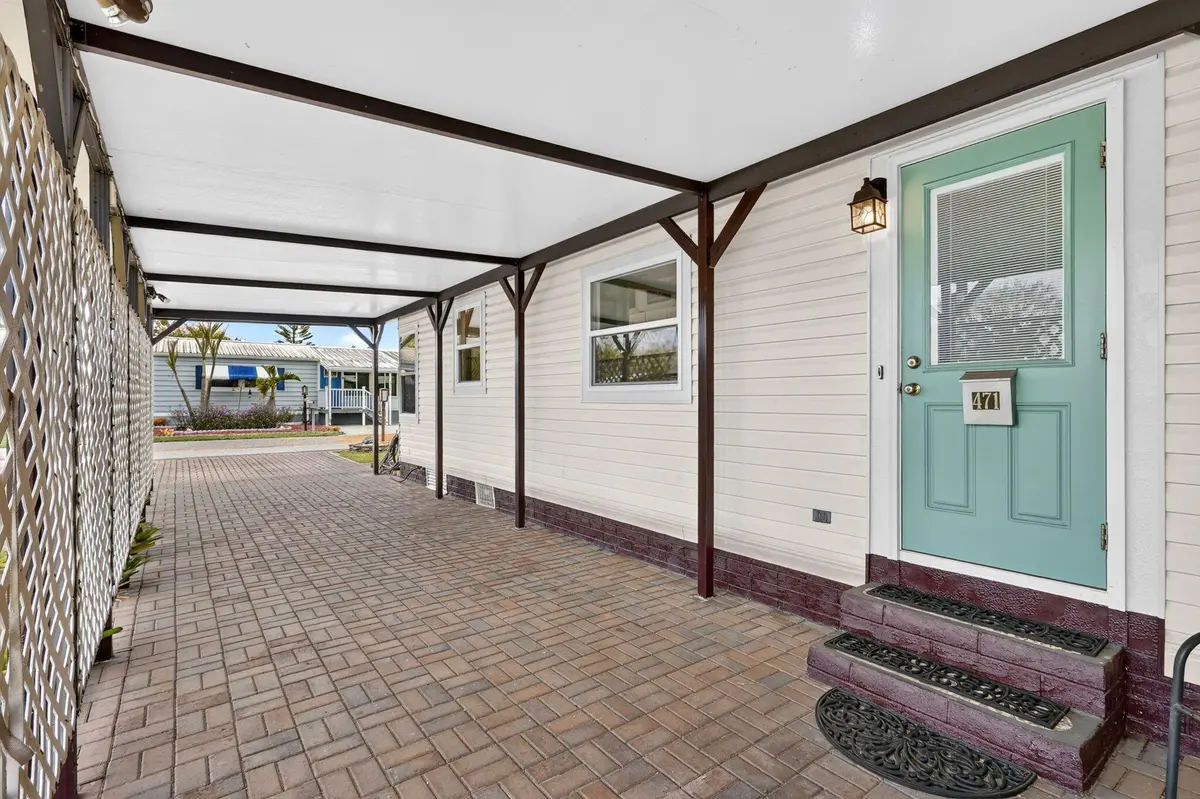 Entrance at 471 ANN MARIE Circle, Port St. Lucie