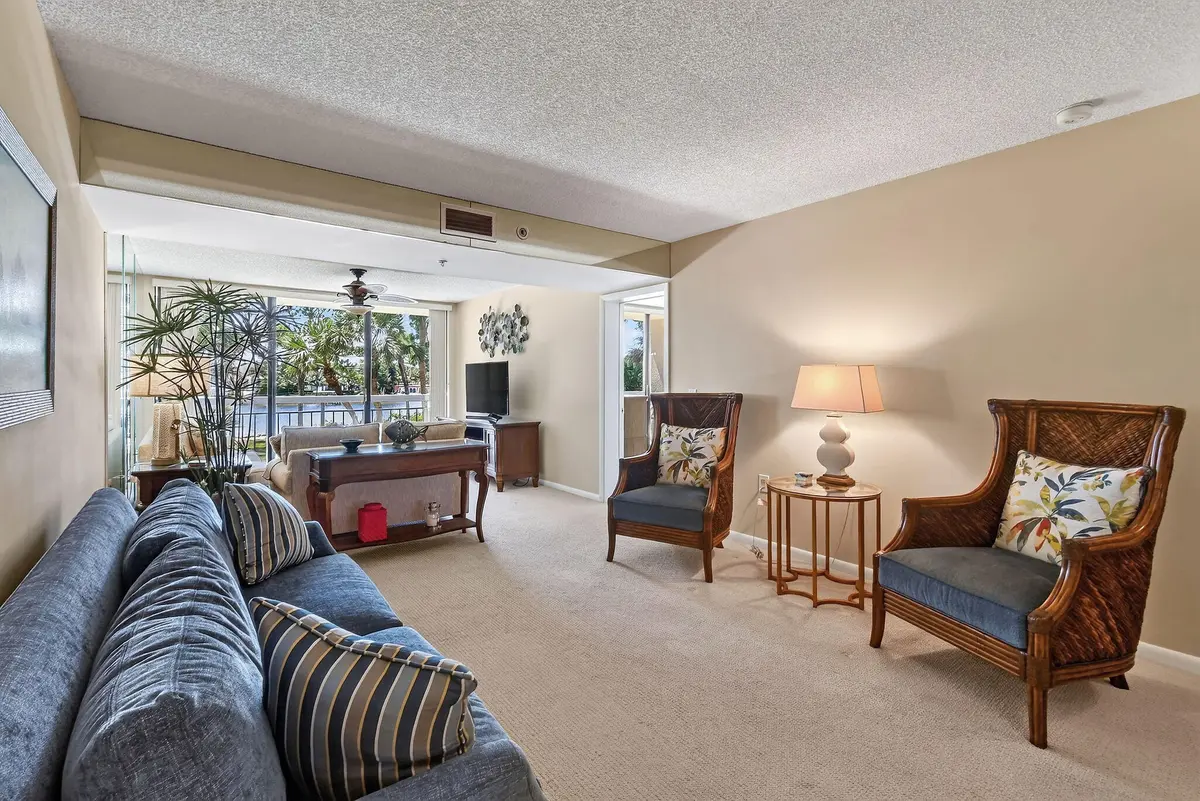 2101MarinaIsleWay#202(11) at 2101 Marina Isle Way 202, Jupiter