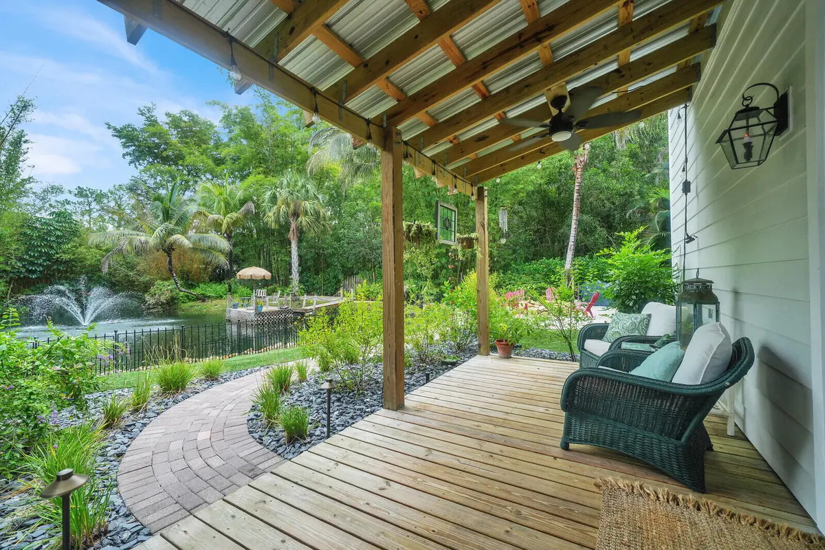 Front porch at 13432 153RD Road, Jupiter Farms