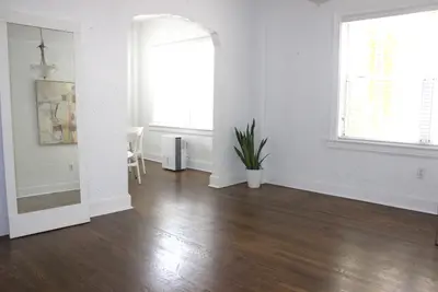 900 16th Street 204, Miami Beach – Condominium for rent