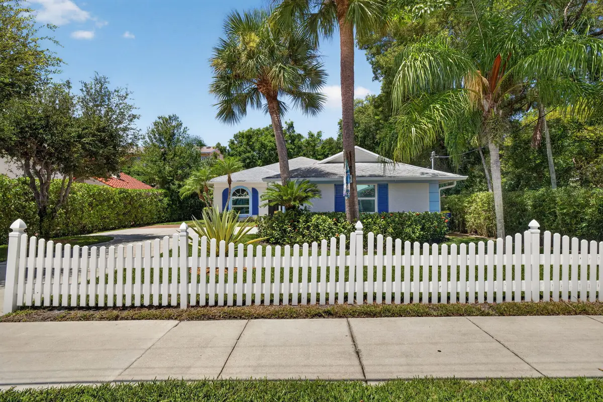 2-web-or-mls-3A5A6875 at 974 SE SAINT LUCIE Boulevard, Stuart