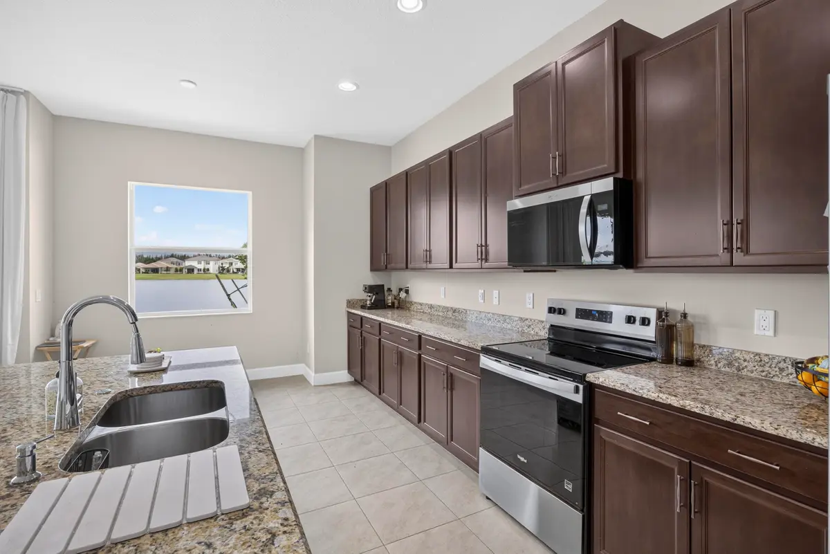 24-print-BS1A6826 at 13802 Prickly Cone Cove, Westlake