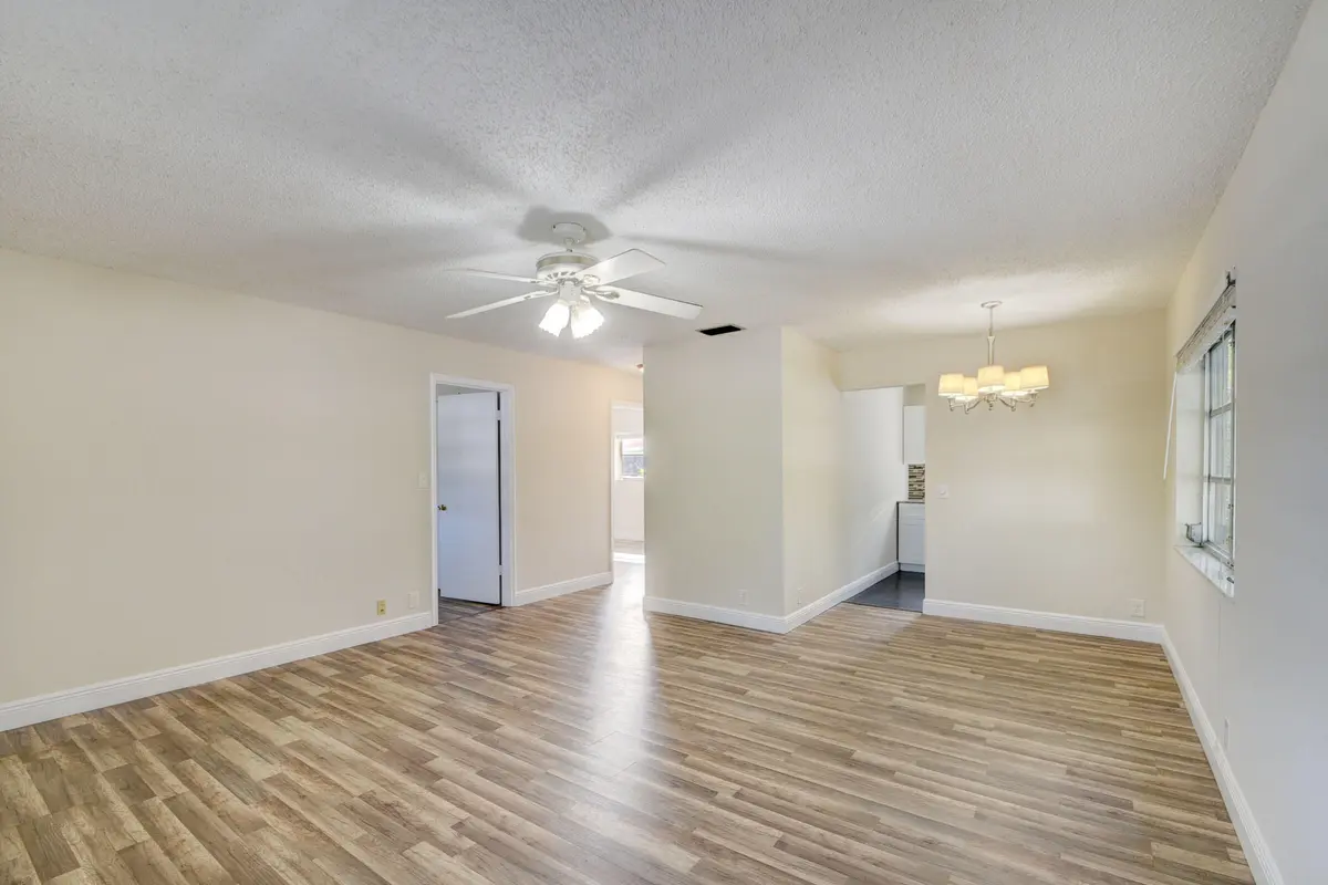 20231004125402440313000000-o at 1733 3rd Avenue 24, Lake Worth