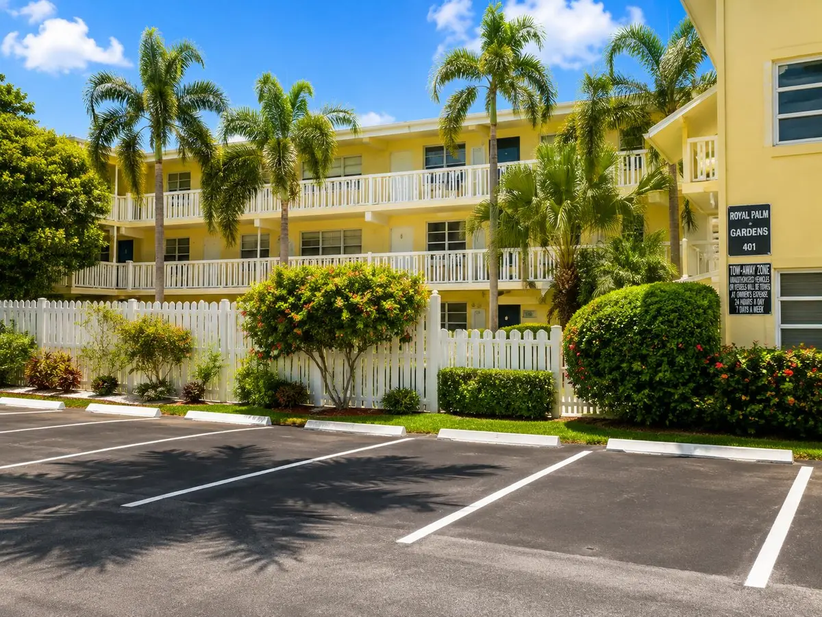672B6456-E41A-40C1-8E00-EB848625E6F8 at 1900 NE 8th Court 204, Fort Lauderdale