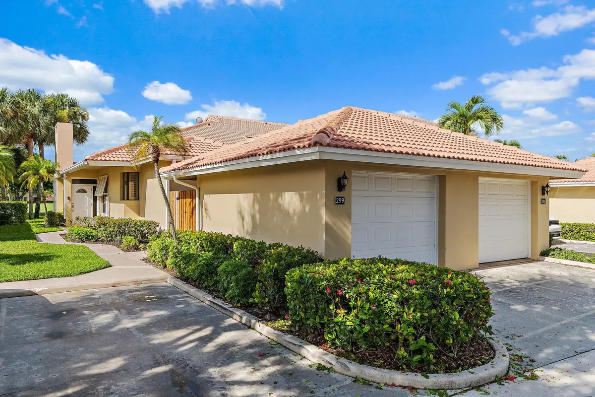 002-299OldMeadowWay-PalmBeachGardens-SMA at 299 Old Meadow Way, Palm Beach Gardens