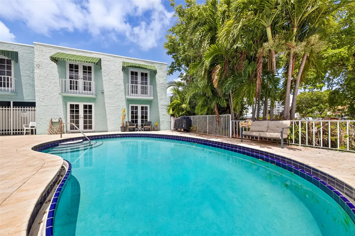 Photo 3 at 2708 NE 14th Street Causeway 2, Pompano Beach