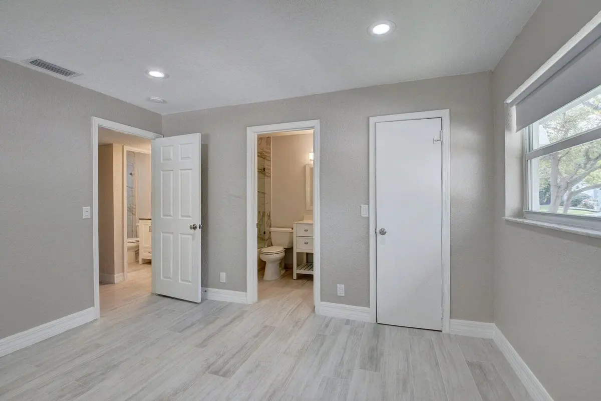 20221130202946449678000000-o at 398 W Camino Real 1, Boca Raton